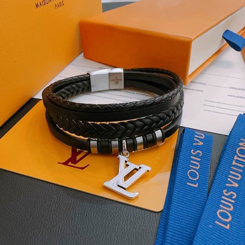 LV Bracelet 04yxh82 (1)