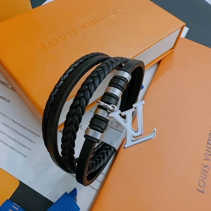 LV Bracelet 04yxh82 (4)
