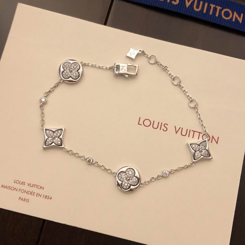 LV Bracelet 04yxh90 (5)