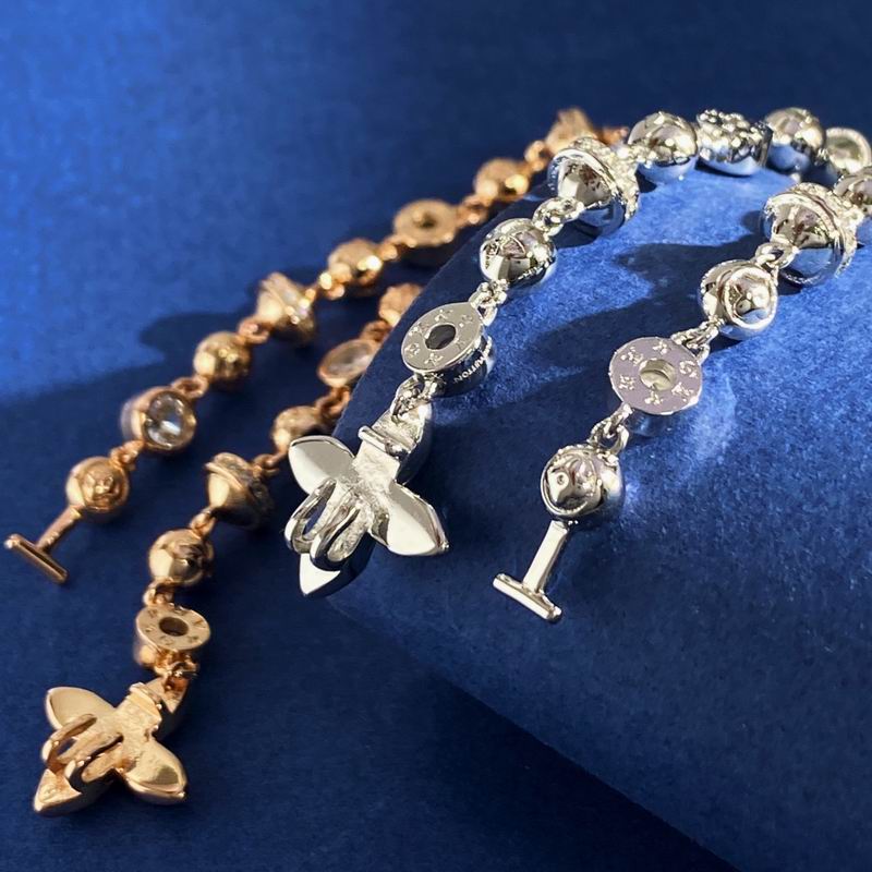 LV Bracelet 04yxh95 (6)