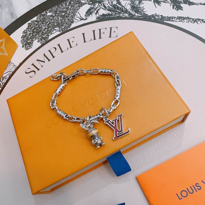 LV Bracelet 04yxh98 (6)