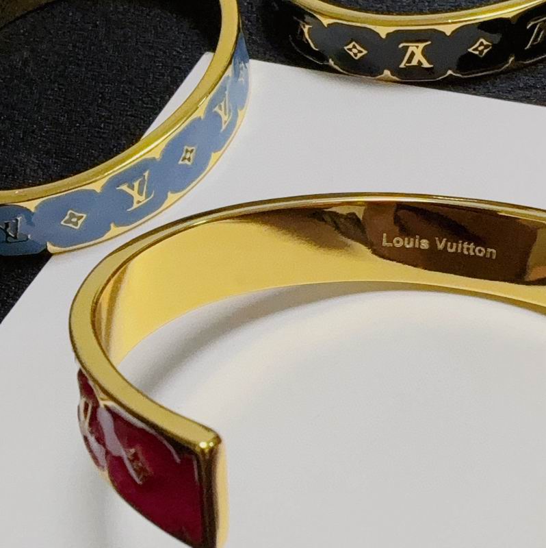 LV Bracelet 05yxh03 (5)