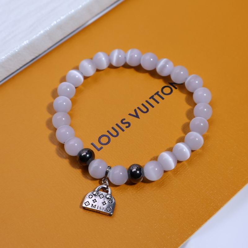 LV Bracelet 05yxh09 (2)