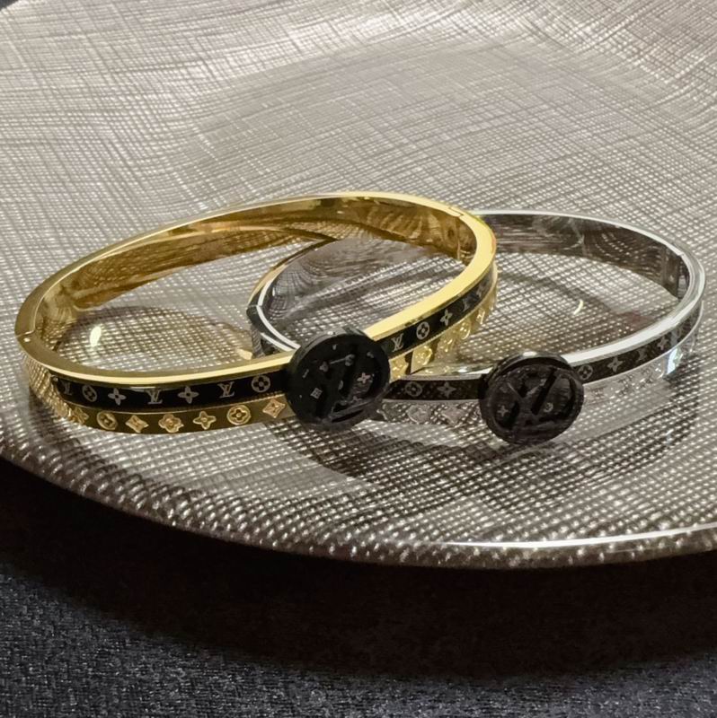 LV Bracelet 05yxh100 (6)