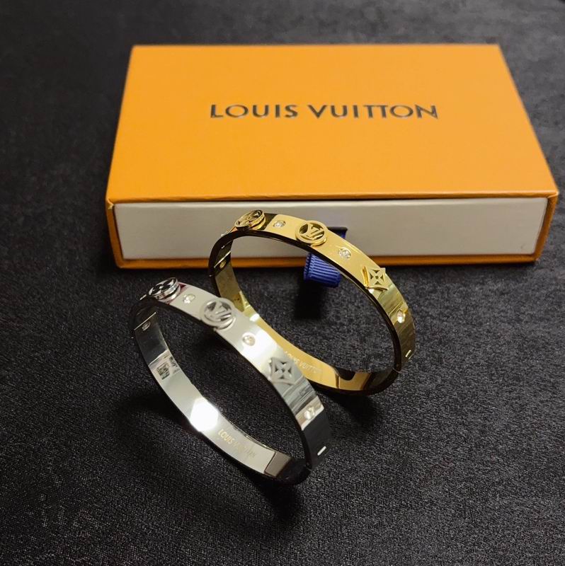 LV Bracelet 05yxh101 (6)