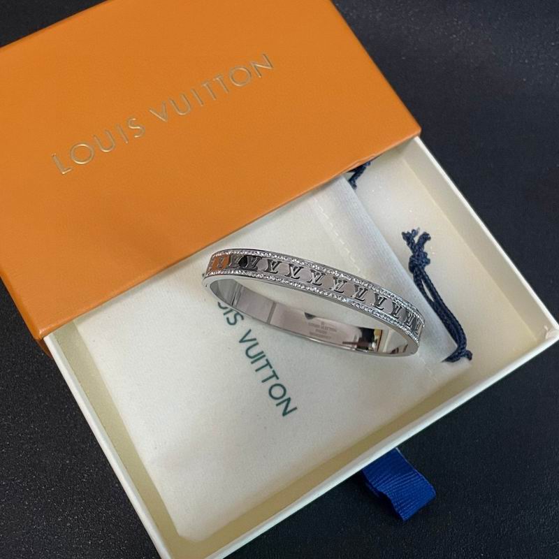 LV Bracelet 05yxh103 (3)