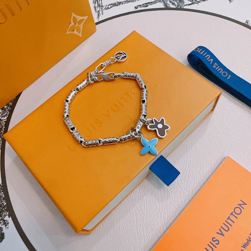 LV Bracelet 05yxh106 (3)