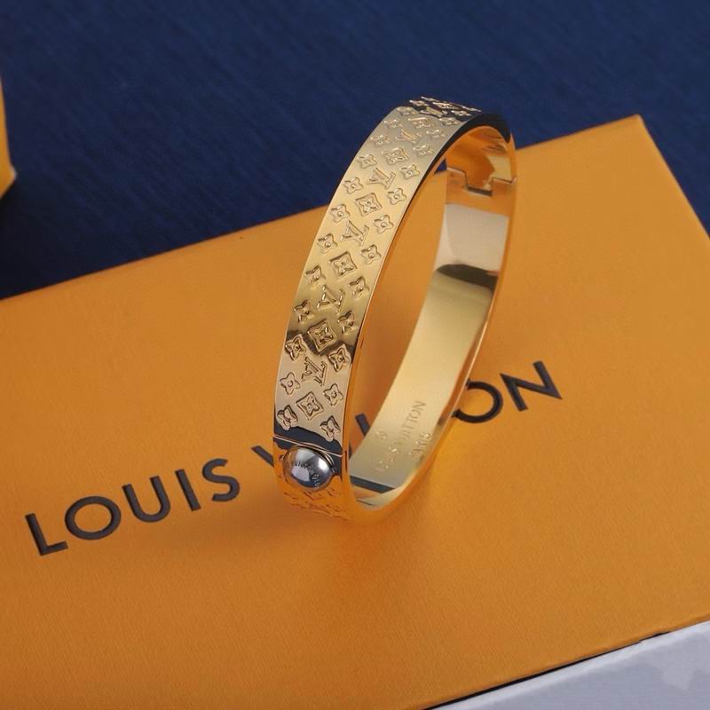 LV Bracelet 05yxh112 (2)