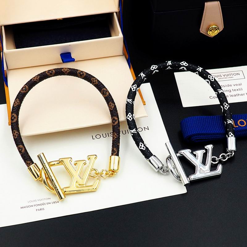 LV Bracelet 05yxh121 (1)