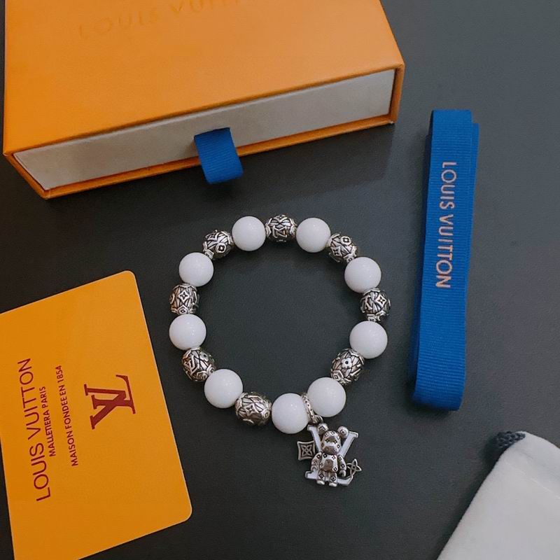 LV Bracelet 05yxh17 (1)