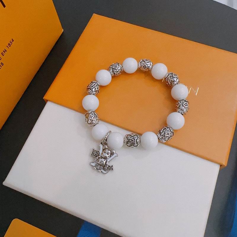LV Bracelet 05yxh17 (2)