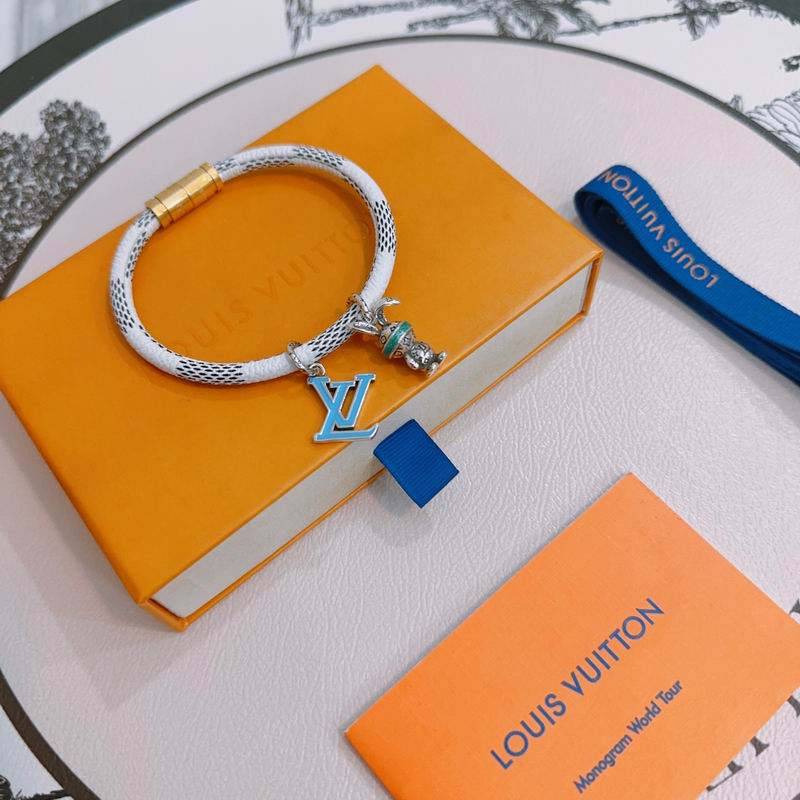 LV Bracelet 05yxh20 (1)