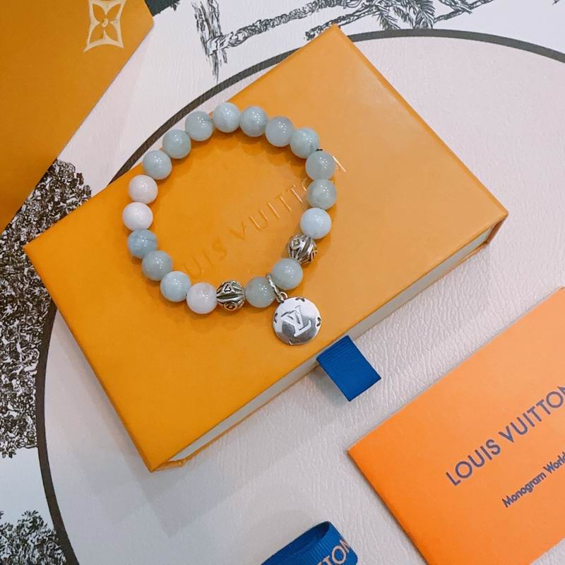LV Bracelet 05yxh21 (2)
