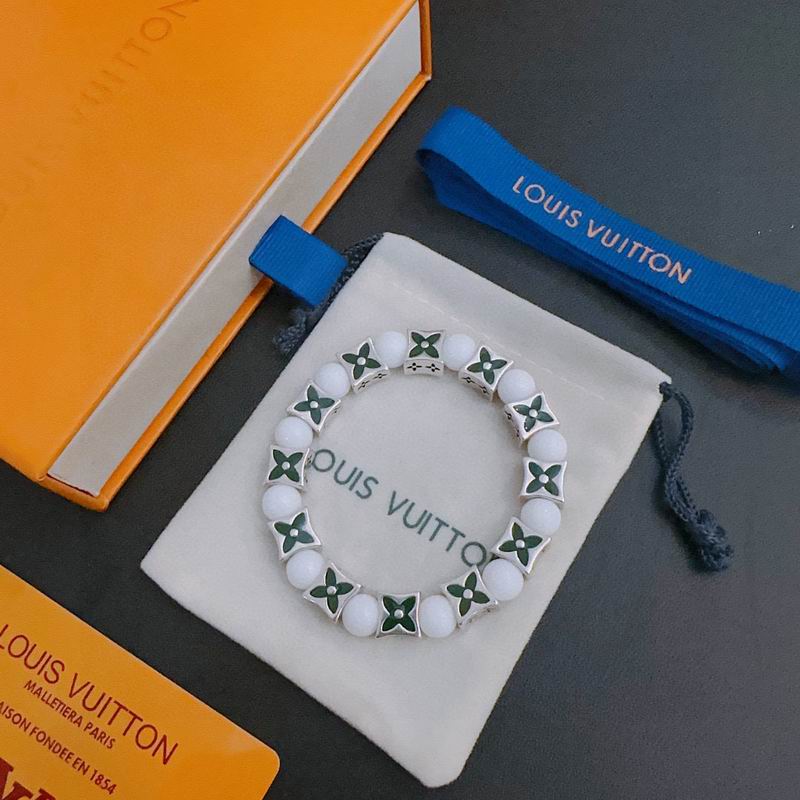 LV Bracelet 05yxh22 (2)