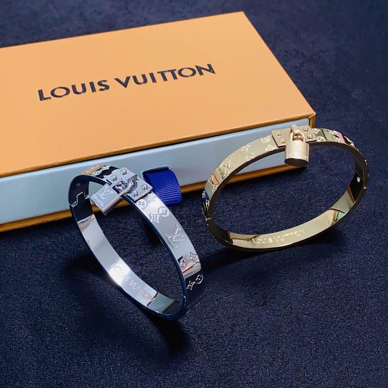 LV Bracelet 05yxh24 (6)
