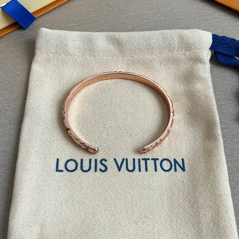 LV Bracelet 05yxh31 (3)