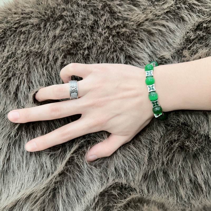 LV Bracelet 05yxh31 (5)