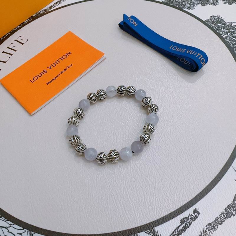 LV Bracelet 05yxh32 (2)