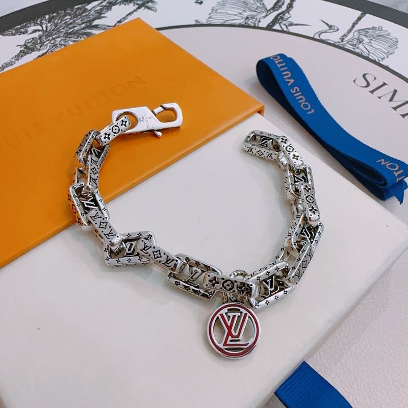 LV Bracelet 05yxh36 (4)