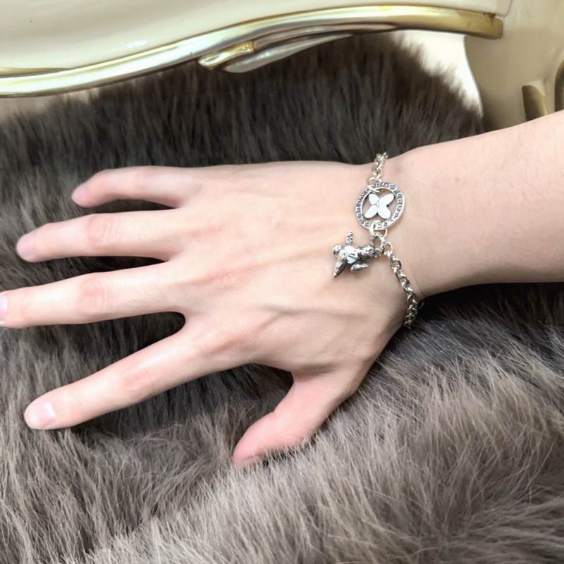 LV Bracelet 05yxh43 (5)