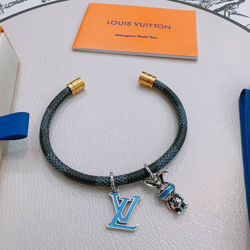 LV Bracelet 05yxh45 (4)