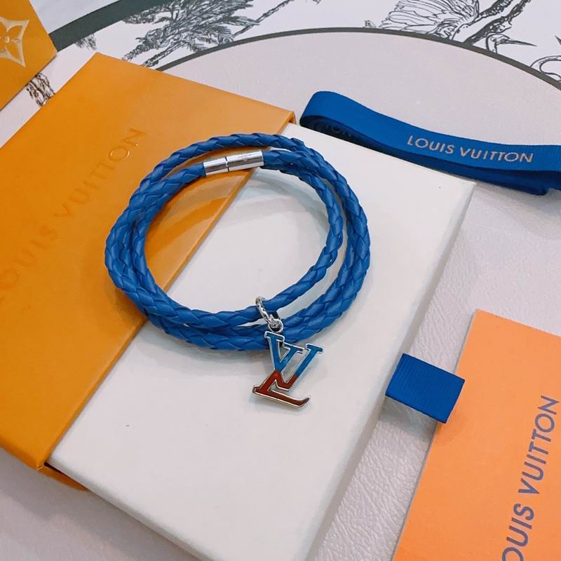 LV Bracelet 05yxh54 (2)