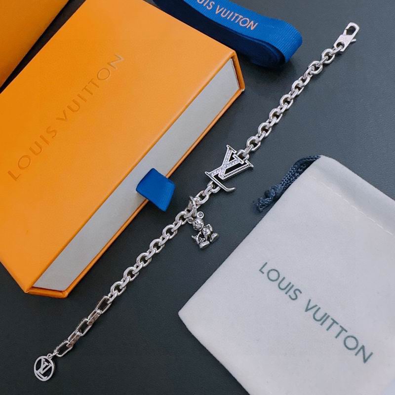 LV Bracelet 05yxh65 (4)