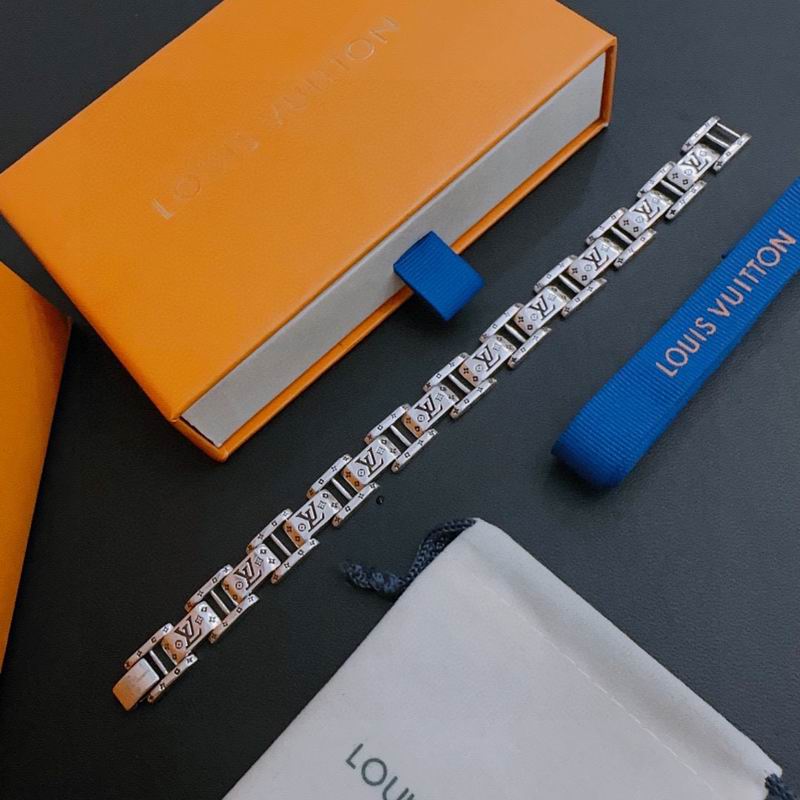 LV Bracelet 05yxh66 (6)