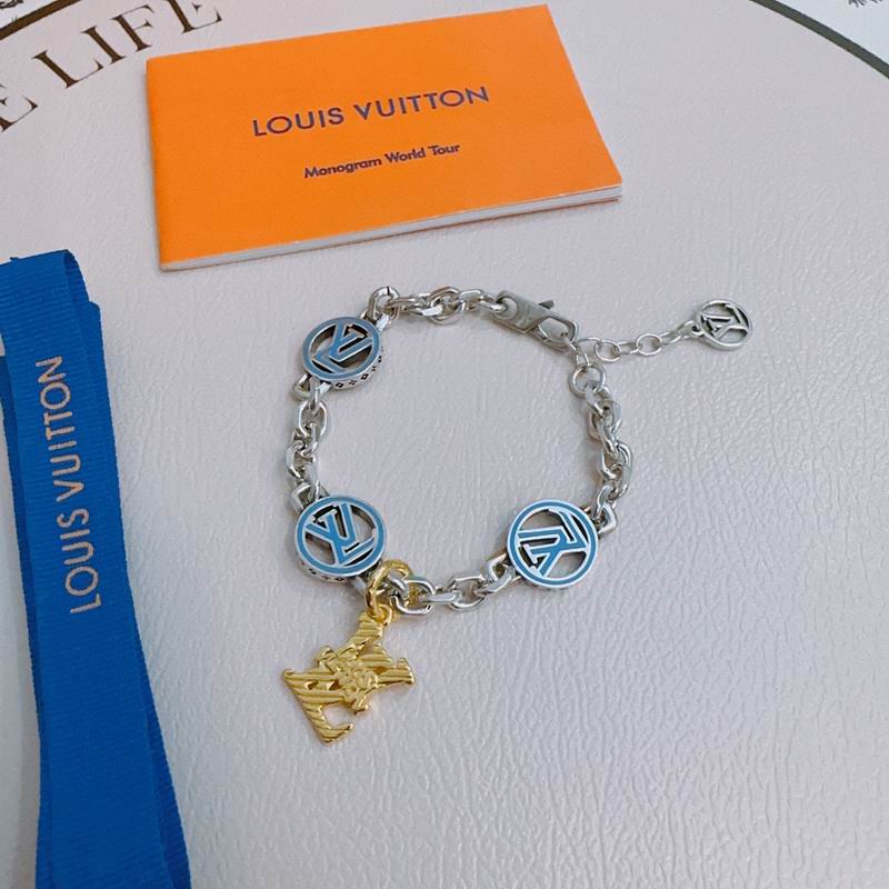 LV Bracelet 05yxh75 (4)