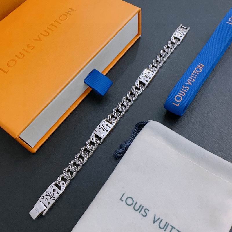 LV Bracelet 05yxh87 (1)