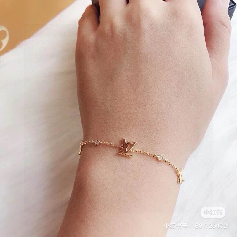 LV Bracelet 05yxh95 (6)