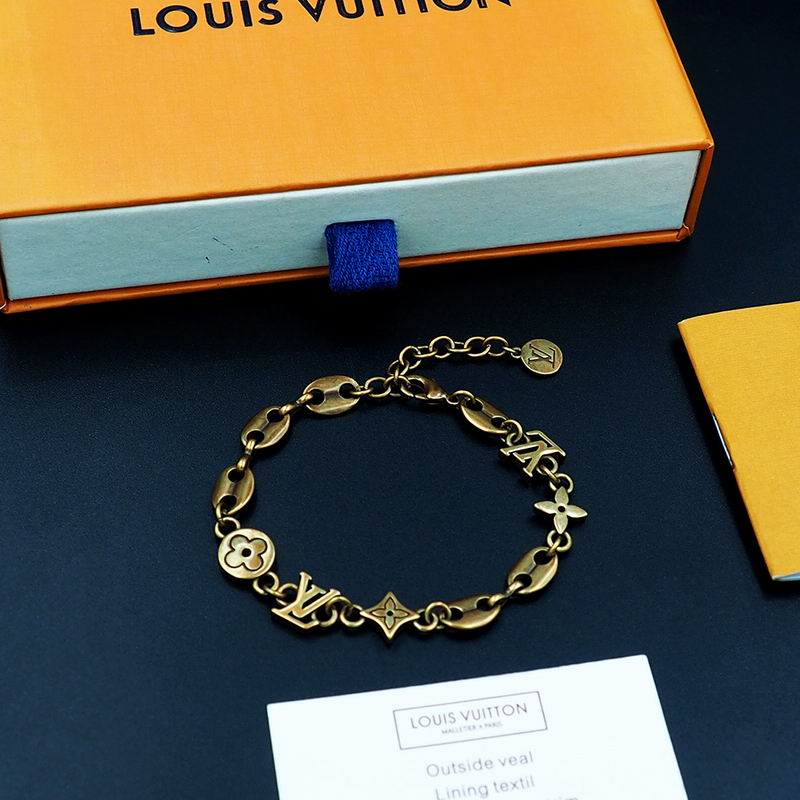 LV Bracelet 05yxh97 (11)