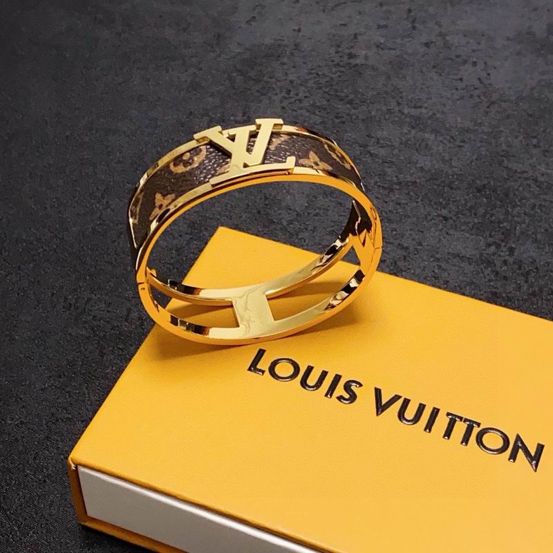 LV Bracelet 06yxh07 (6)