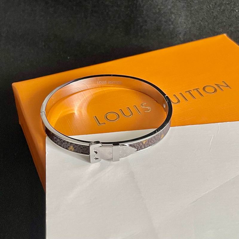 LV Bracelet 06yxh09 (3)