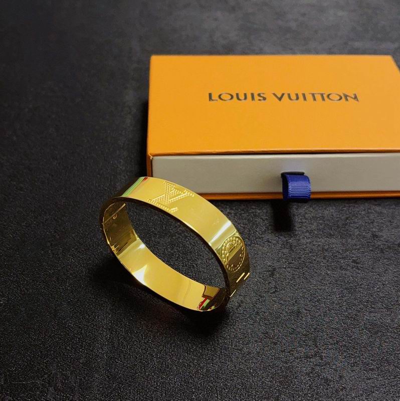 LV Bracelet 06yxh10 (9)