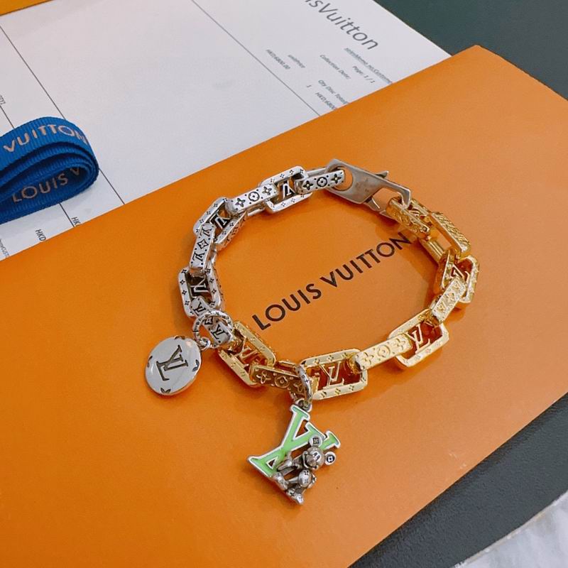 LV Bracelet 06yxh11 (1)