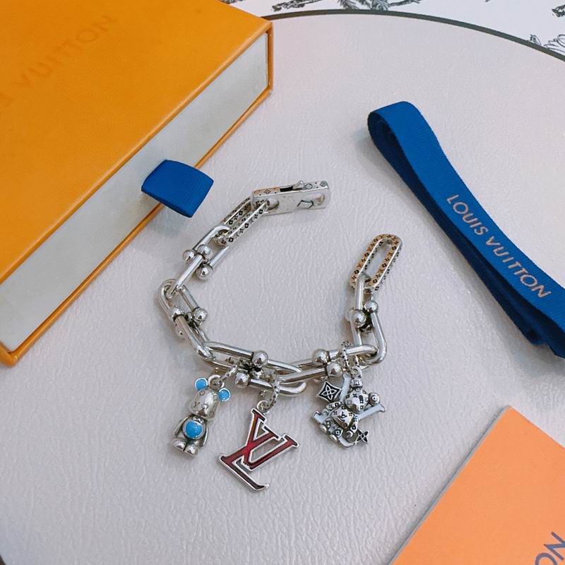 LV Bracelet 07yxh02 (4)