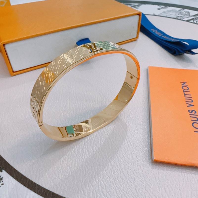 LV Bracelet 07yxh04 (4)