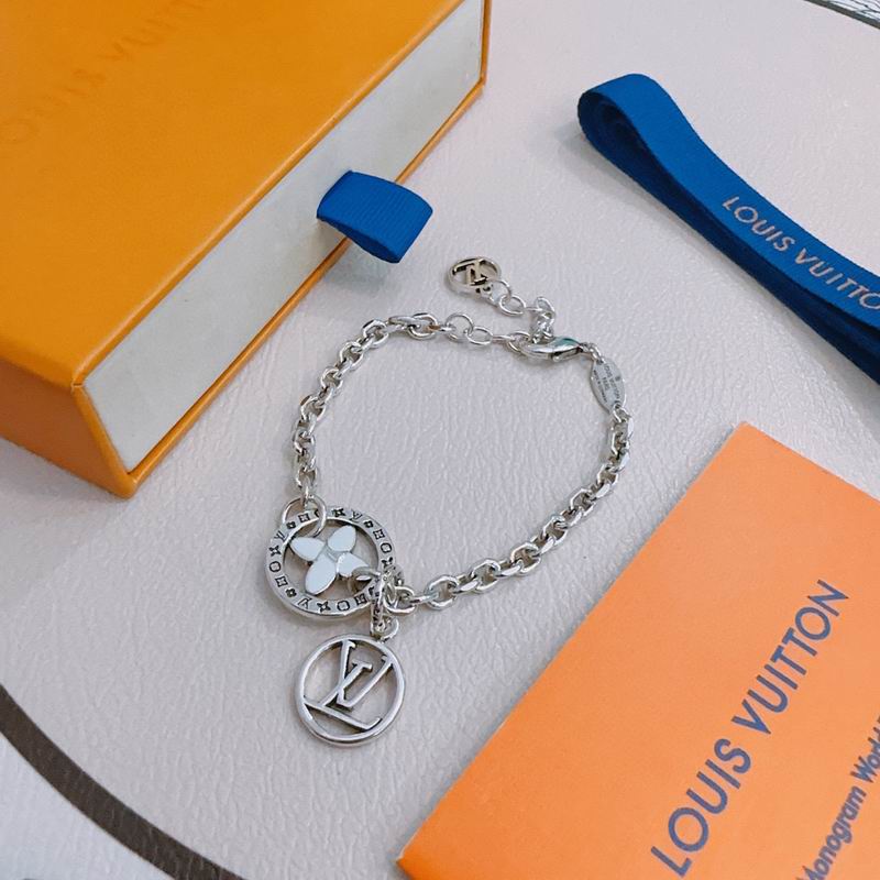 LV Bracelet 07yxh05 (4)