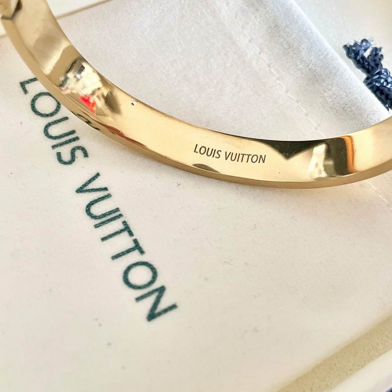 LV Bracelet 07yxh12 (3)