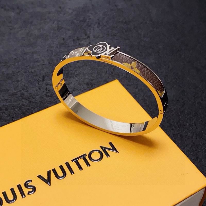 LV Bracelet 07yxh14 (6)