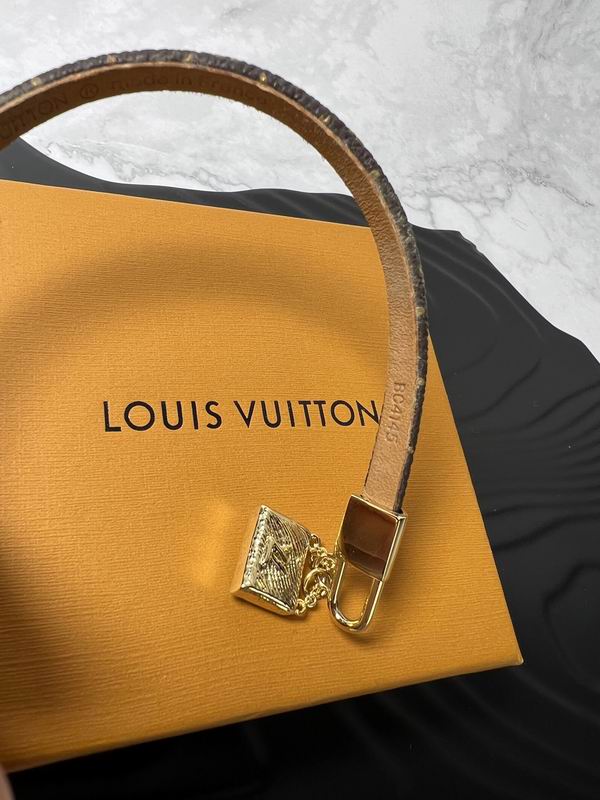LV Bracelet 07yxh18 (3)