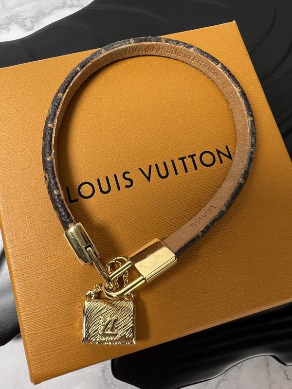 LV Bracelet 07yxh18 (5)