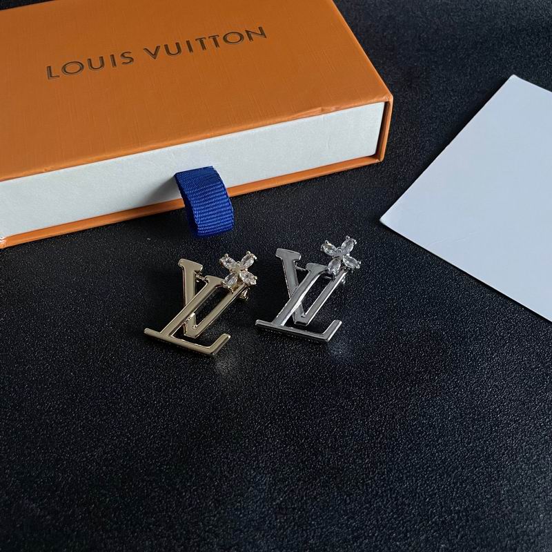 LV Brooch 04yxh05 (1)