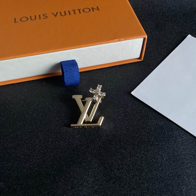 LV Brooch 04yxh05 (4)