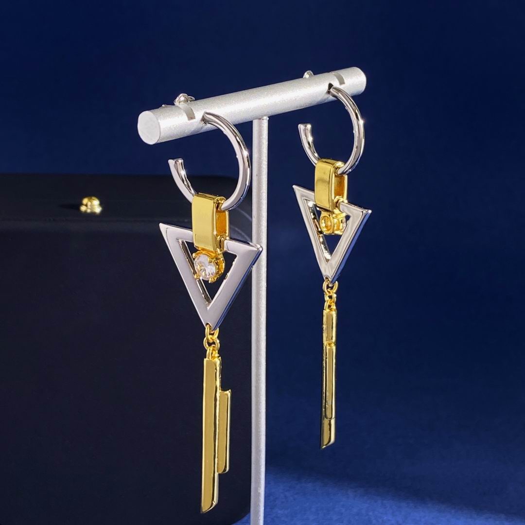 LV Earring 04yxh01 (6)