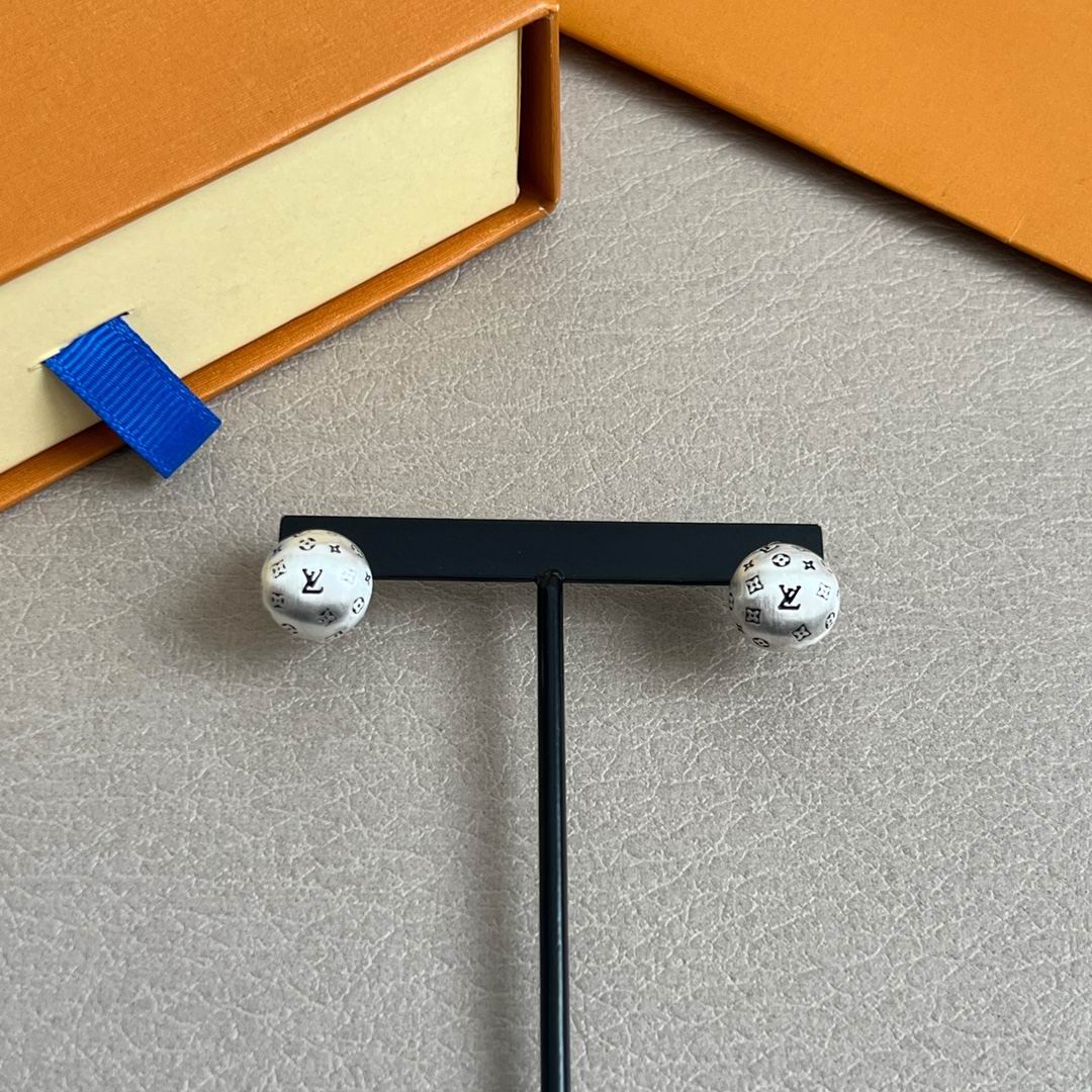 LV Earring 04yxh07 (4)