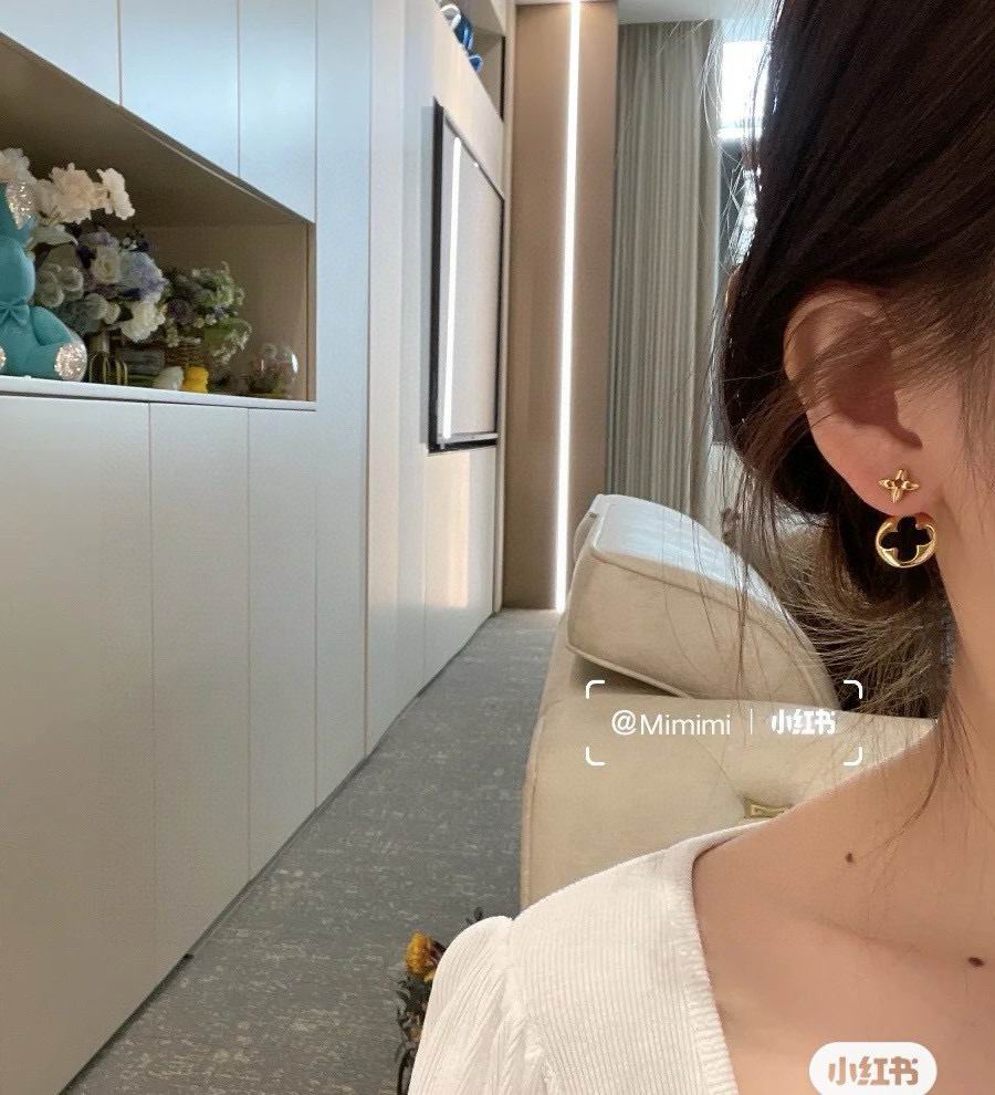 LV Earring 04yxh10 (7)