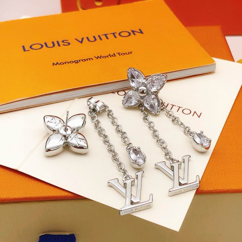 LV Earring 04yxh18 (5)