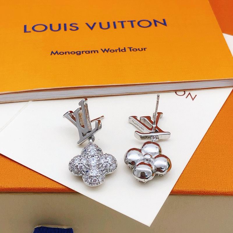 LV Earring 04yxh20 (5)
